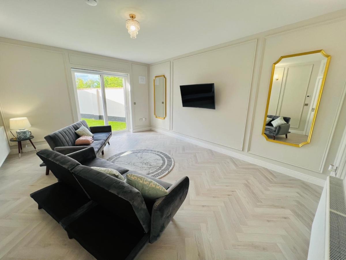 Gems In Ratoath Villa Buitenkant foto