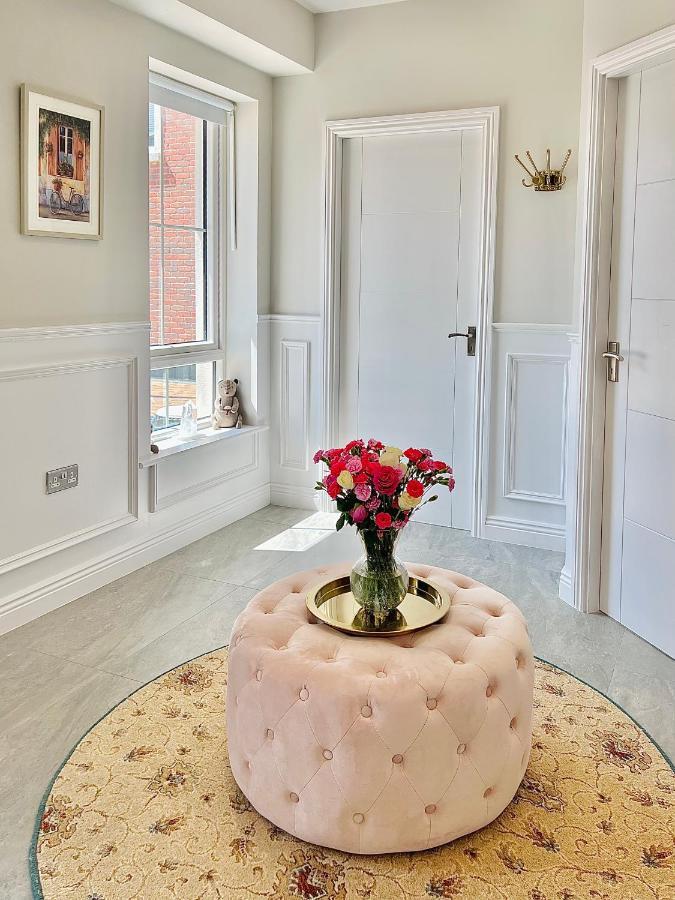 Gems In Ratoath Villa Buitenkant foto